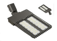 150LM / W LED Shoebox Light 185 วัตต์ IP66 ที่จอดรถศาล PF 0.95 ทนทาน