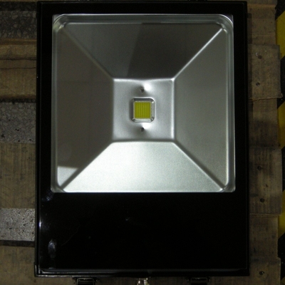 ไฟฟ้าแบบคลาสสิค ไฟฟ้าแรงสูง COB LED 70W 140W IP66 สําหรับโรงงานหรือโกดัง