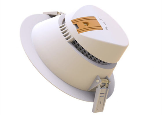 โคมดาวน์ไลท์ LED ประหยัดพลังงานสดใสส่องสว่างอย่างรวดเร็ว LED Downlight IP44 สำหรับห้างสรรพสินค้า