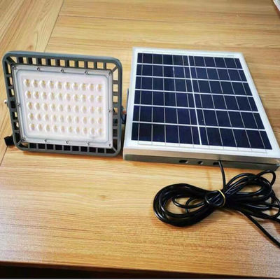 Die Casting อลูมิเนียมกันน้ำ LED พลังงานแสงอาทิตย์ Floodlight พร้อมการออกแบบใหม่100w