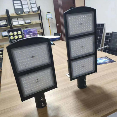 120W และ 180W การออกแบบใหม่ของไฟถนนพลังงานแสงอาทิตย์แบบ All in Two