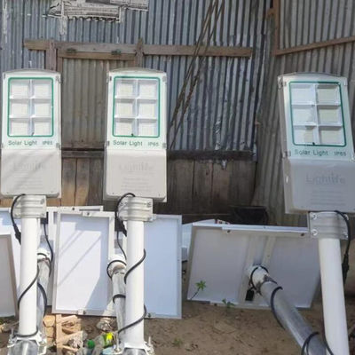 IP65 AL แผงโซลาร์เซลล์เสริม Aio Solar Street Light ใช้งานได้ 3-4 วัน