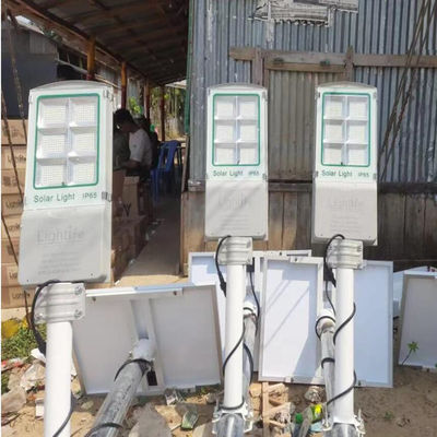 IP65 AL แผงโซลาร์เซลล์เสริม Aio Solar Street Light ใช้งานได้ 3-4 วัน